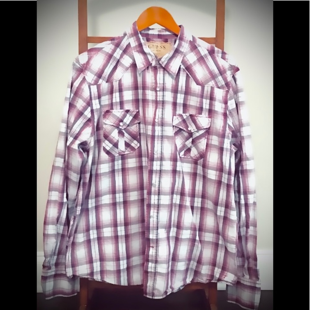 Calvin Klein - Extra Large Shirt